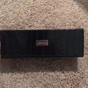 Square snakeskin Morphe brush case